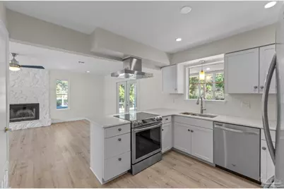 1604 Sumatra Ln, Gulf Breeze, FL 32563 - Photo 16