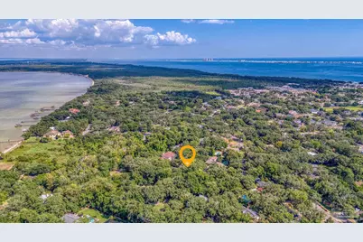 421 Canterbury Ln, Gulf Breeze, FL 32561 - Photo 18