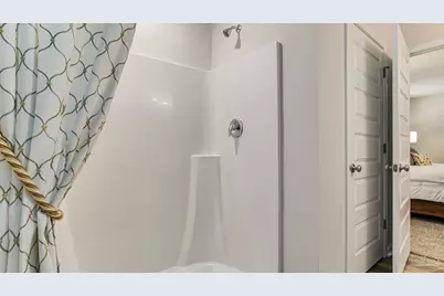 6424 Firefly Dr, Milton, FL 32583 - Photo 14