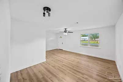 7333 Rolling Hills Rd, Pensacola, FL 32505 - Photo 8