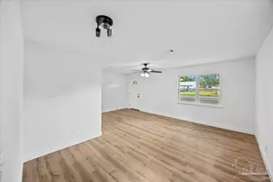 7333 Rolling Hills Rd, Pensacola, FL 32505 - Photo 8