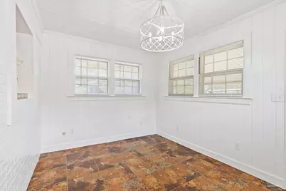 301 E Craig St, Atmore, AL 36502 - Photo 4