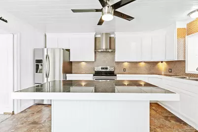 301 E Craig St, Atmore, AL 36502 - Photo 2