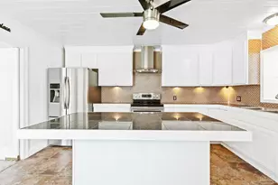 301 E Craig St, Atmore, AL 36502 - Photo 2