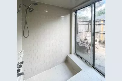 6843 Lake Charlene Dr, Pensacola, FL 32506 - Photo 12