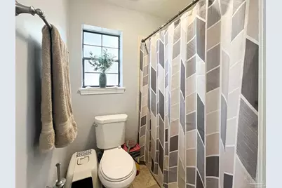 6843 Lake Charlene Dr, Pensacola, FL 32506 - Photo 14