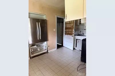 39 Randolph Dr, Pensacola, FL 32506 - Photo 2