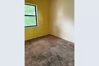 39 Randolph Dr, Pensacola, FL 32506 - Photo 4