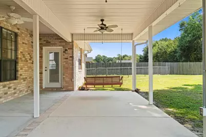 2075 Ceylon Rd, Pensacola, FL 32526 - Photo 40