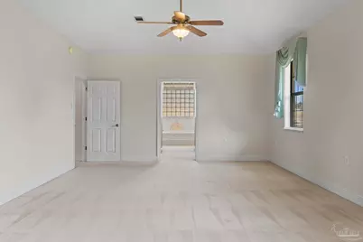 2075 Ceylon Rd, Pensacola, FL 32526 - Photo 28