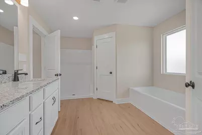 7721 Piper Cir, Milton, FL 32583 - Photo 34
