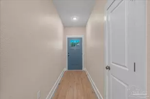 7721 Piper Cir, Milton, FL 32583 - Photo 10