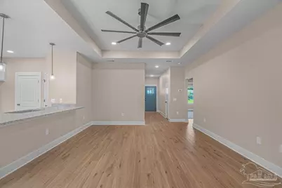 7721 Piper Cir, Milton, FL 32583 - Photo 12