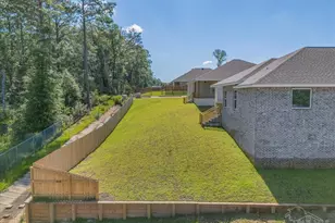 7721 Piper Cir, Milton, FL 32583 - Photo 38
