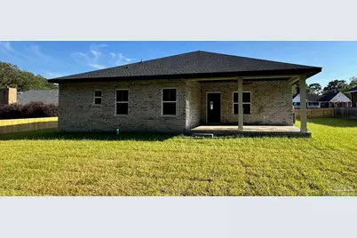 7711 Piper Cir, Milton, FL 32583 - Photo 6