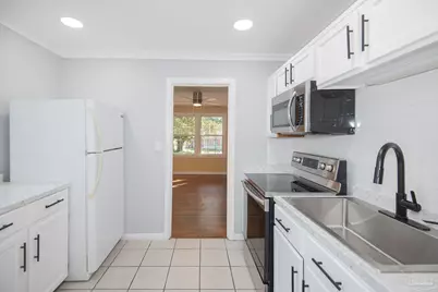 301 Chaseville St, Pensacola, FL 32507 - Photo 18