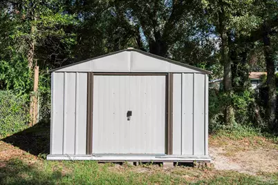 301 Chaseville St, Pensacola, FL 32507 - Photo 36