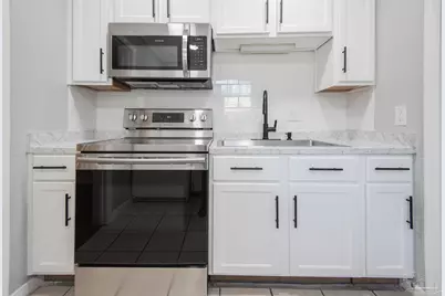 301 Chaseville St, Pensacola, FL 32507 - Photo 16