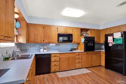 585 Huckaba Rd, Defuniak Springs, FL 32435 - Photo 8