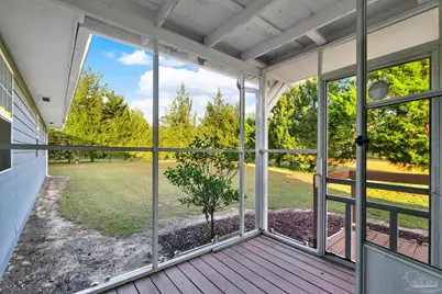 585 Huckaba Rd, Defuniak Springs, FL 32435 - Photo 6