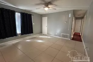 7704 W Gadsden St, Pensacola, FL 32506 - Photo 12