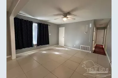 7704 W Gadsden St, Pensacola, FL 32506 - Photo 14