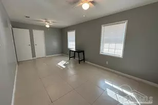 7704 W Gadsden St, Pensacola, FL 32506 - Photo 18