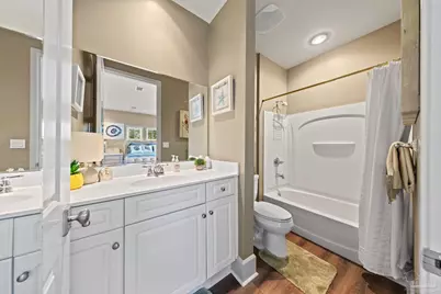 217 W Jackson St #12, Pensacola, FL 32501 - Photo 34