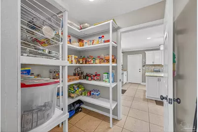 2379 Edgewood Dr, Navarre, FL 32566 - Photo 24