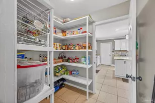 2379 Edgewood Dr, Navarre, FL 32566 - Photo 24