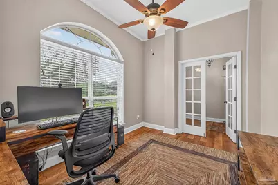 2379 Edgewood Dr, Navarre, FL 32566 - Photo 12