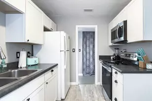 4908 Ravenswood Ave, Pensacola, FL 32506 - Photo 10