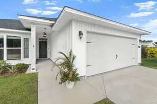 4697 Carl Booker Rd, Milton, FL 32583 - Photo 4