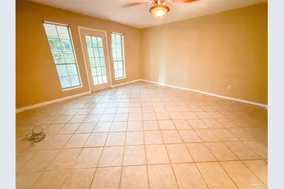 6982 Lake Joanne Dr, Pensacola, FL 32506 - Photo 14