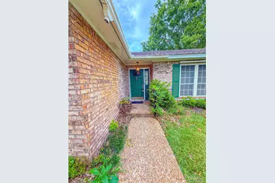 6982 Lake Joanne Dr, Pensacola, FL 32506 - Photo 4