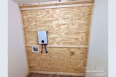 6605 Dingo Dr, Milton, FL 32583 - Photo 8