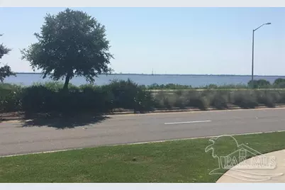 65 S 9th Ave, Pensacola, FL 32502 - Photo 6