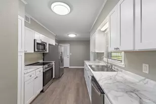 4252 Acacia Dr, Pensacola, FL 32503 - Photo 6