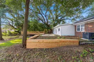 4252 Acacia Dr, Pensacola, FL 32503 - Photo 22