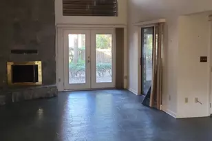 945 Rue De Palms, Niceville, FL 32578 - Photo 6