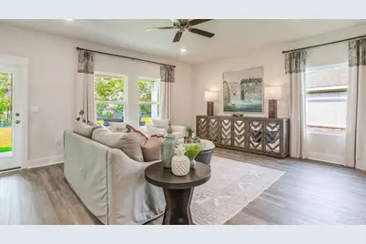 3940 Giddens Rd, Pace, FL 32571 - Photo 8