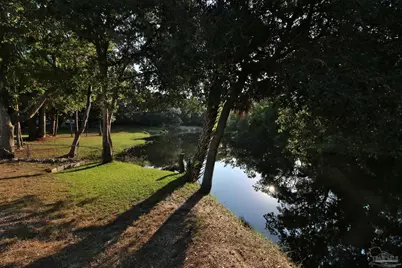 610 S Old Corry Field Rd, Pensacola, FL 32507 - Photo 40