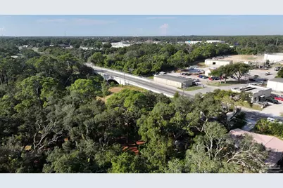 610 S Old Corry Field Rd, Pensacola, FL 32507 - Photo 26