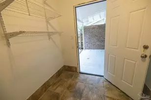 740 N Fairfield Dr, Pensacola, FL 32506 - Photo 18