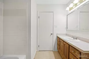 6127 Cherokee Dr, Milton, FL 32570 - Photo 16