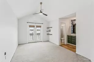 7222 Majestic Blvd, Navarre, FL 32566 - Photo 16