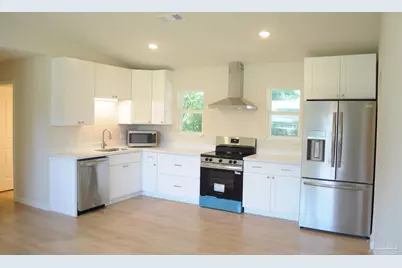 213 Emerald Ave, Pensacola, FL 32505 - Photo 4