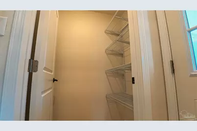 213 Emerald Ave, Pensacola, FL 32505 - Photo 18