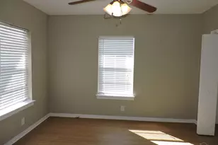 1000 W Intendencia St, Pensacola, FL 32502 - Photo 2