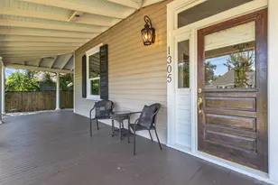 1305 N 15th Ave, Pensacola, FL 32503 - Photo 6